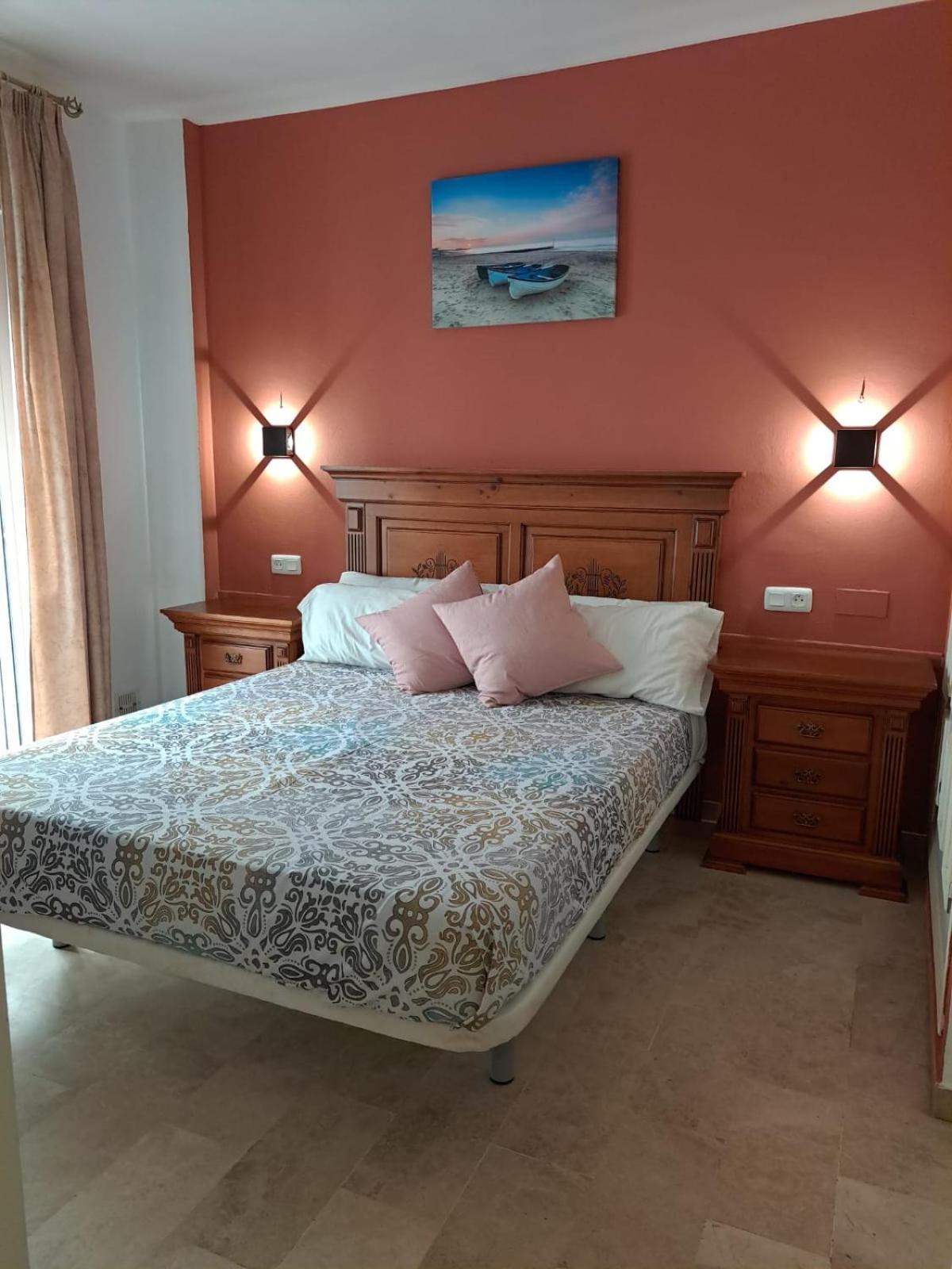 Hostal Montys Nerja Exterior photo